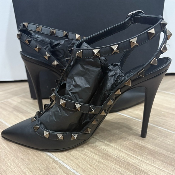 Valentino Garavani Noir 100MM Rockstud Slingback - Picture 8 of 16